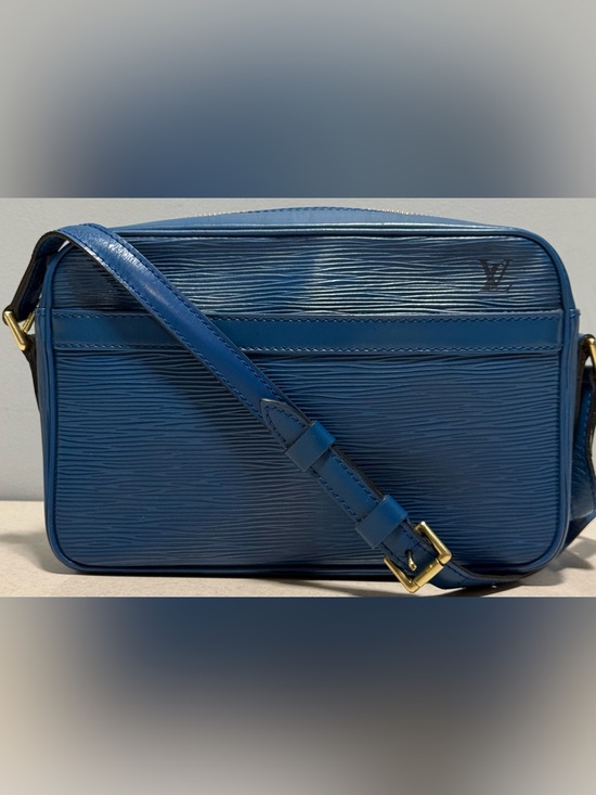 Louis Vuitton Handbags - Louis Vuitton Vintage Trocadero Epi Leather